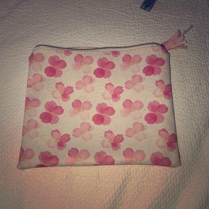 Make up bag